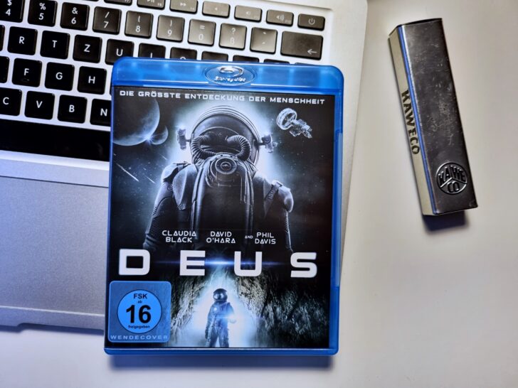 DEUS