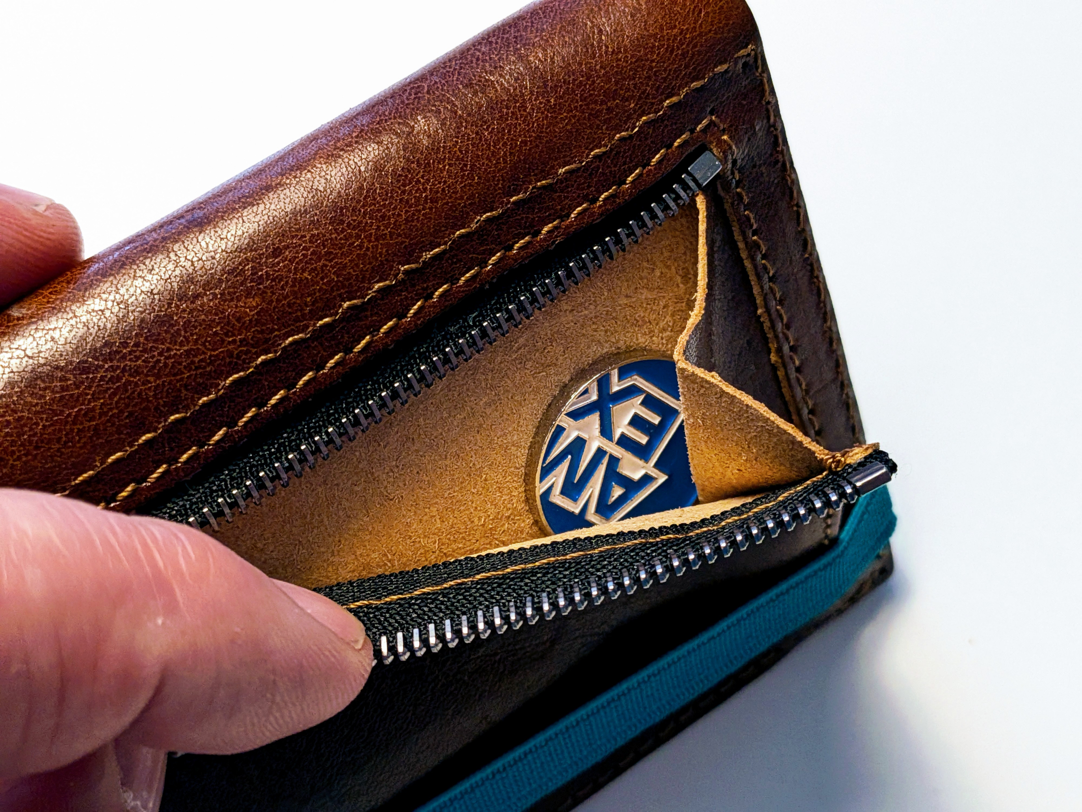 Zipper, Cards & Coins – Gazur Wallets